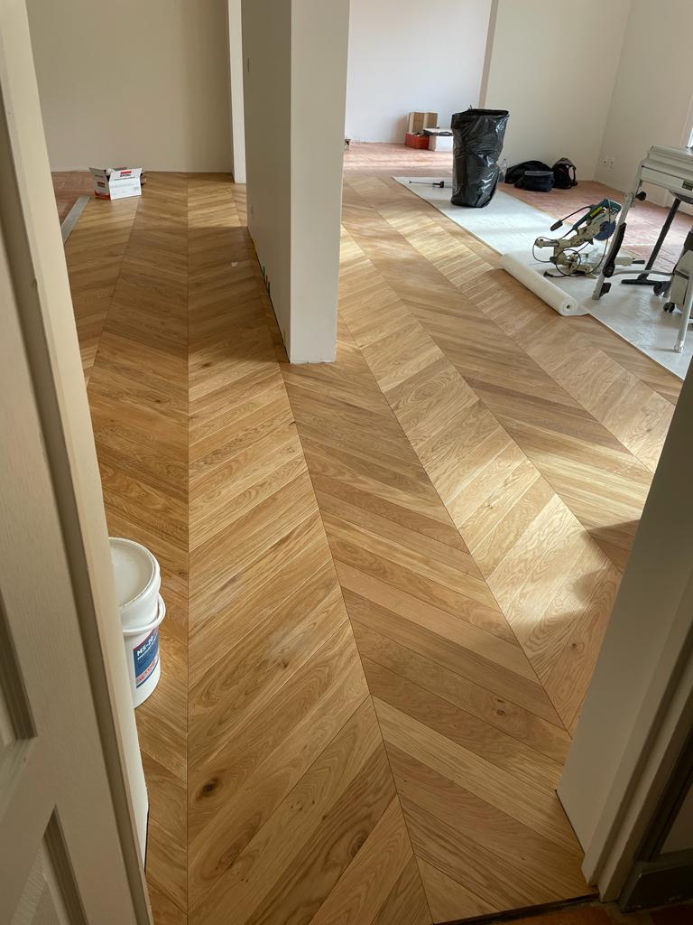 Parquet pointe de Hongrie Tours